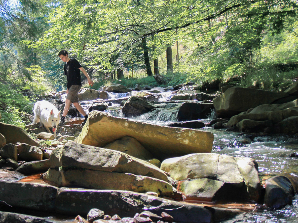 Czarina Wisełka kamienne płyty