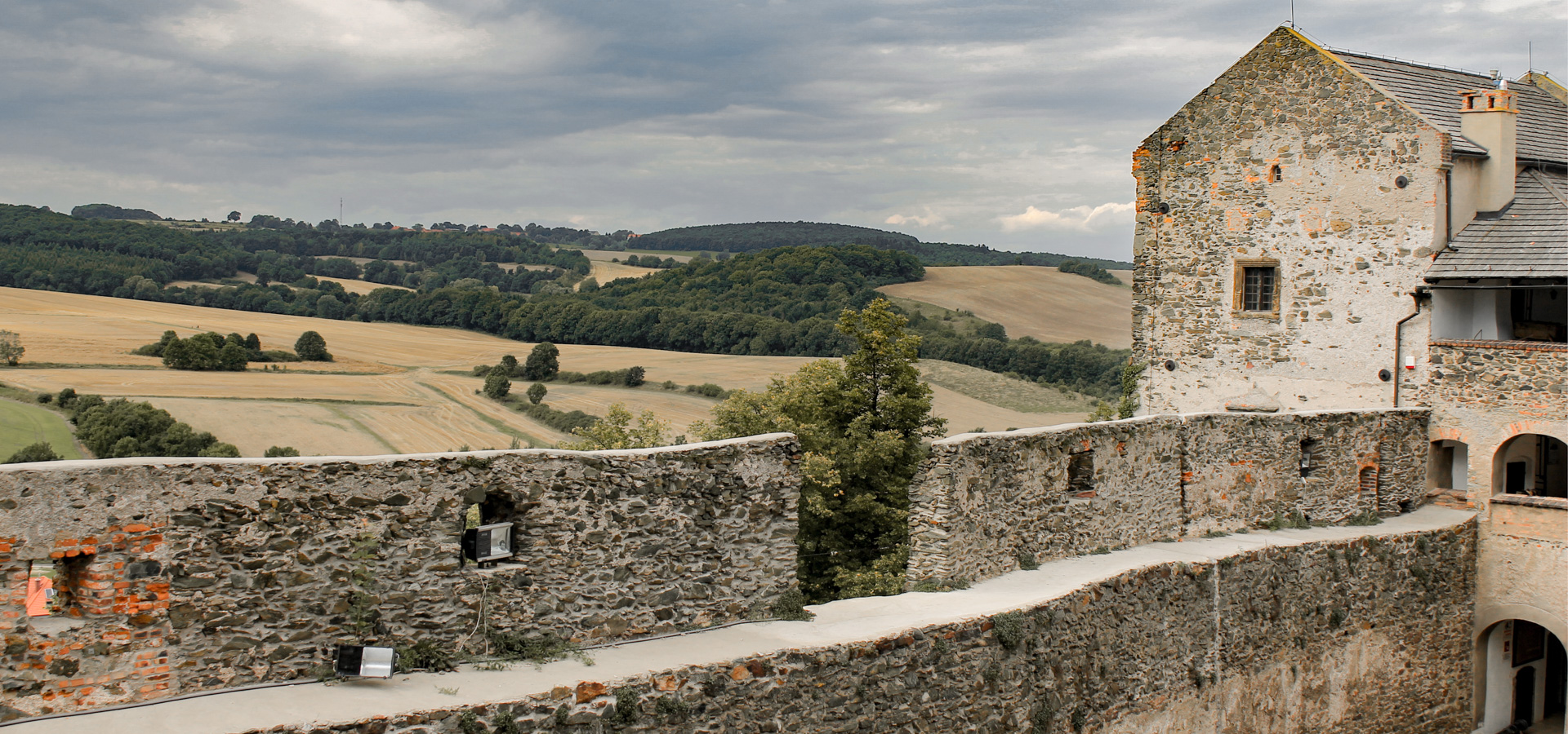Zamek w Bolkowie - mury